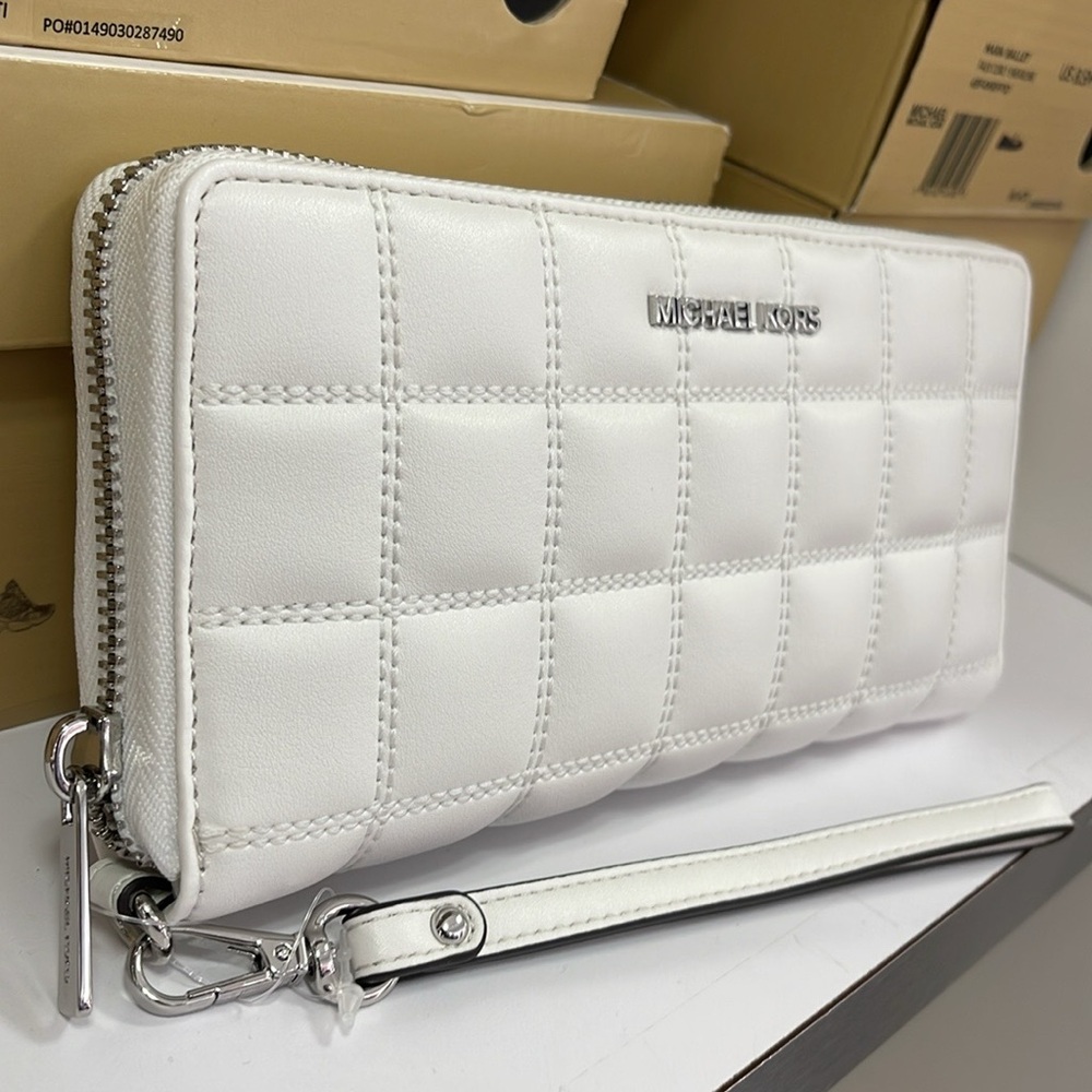 MICHAEL KORS
Continental Wristlet Phone Case Wallet
Optic White
NWT - Picture 2 of 16